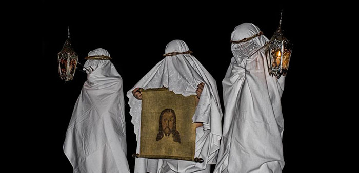 Imagem de Procissao-dos-Penitentes-de-Lavaco